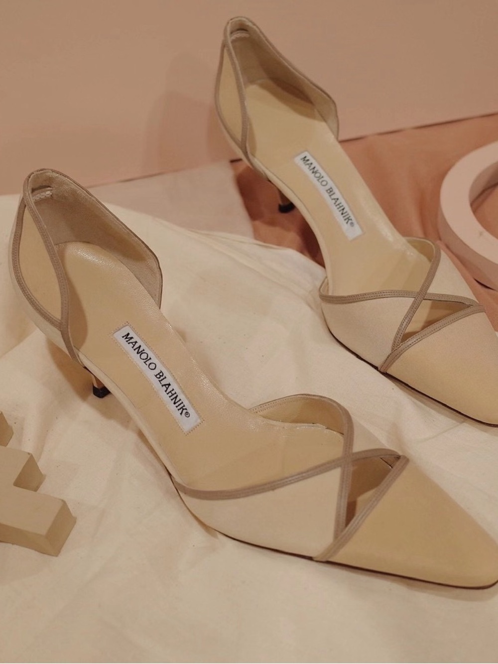 Manolo Blahnik Beige Pointed-Toe Pumps